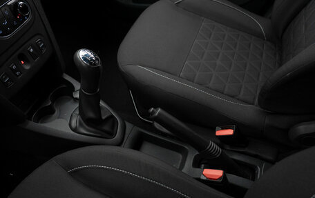 Renault Sandero II рестайлинг, 2018 год, 1 070 000 рублей, 14 фотография