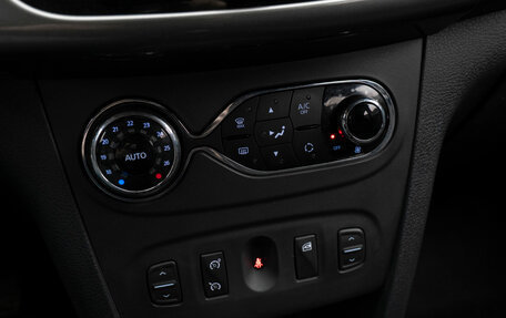 Renault Sandero II рестайлинг, 2018 год, 1 070 000 рублей, 15 фотография