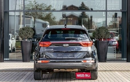 KIA Sportage IV рестайлинг, 2018 год, 1 595 000 рублей, 5 фотография