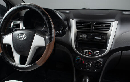 Hyundai Solaris II рестайлинг, 2011 год, 699 000 рублей, 8 фотография