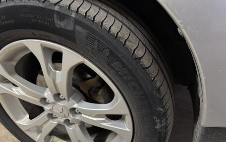 Mitsubishi Outlander III рестайлинг 3, 2013 год, 1 350 000 рублей, 8 фотография