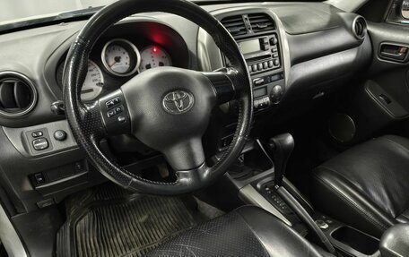 Toyota RAV4, 2003 год, 940 000 рублей, 11 фотография