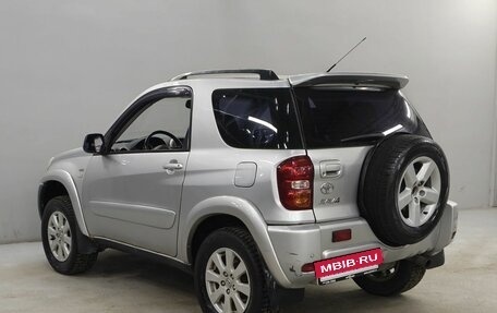 Toyota RAV4, 2003 год, 940 000 рублей, 7 фотография