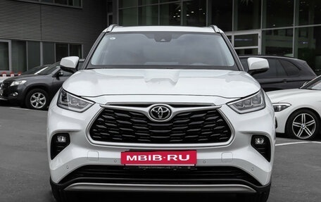 Toyota Highlander, 2024 год, 6 950 000 рублей, 5 фотография