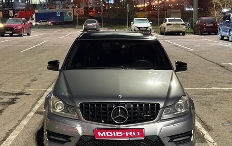 Mercedes-Benz C-Класс, 2012 год, 1 330 000 рублей, 1 фотография