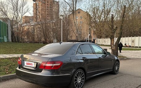 Mercedes-Benz E-Класс, 2009 год, 1 500 000 рублей, 3 фотография