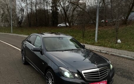 Mercedes-Benz E-Класс, 2009 год, 1 500 000 рублей, 13 фотография