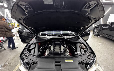 Audi A8, 2011 год, 1 800 000 рублей, 18 фотография