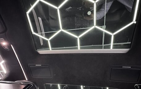 Audi A8, 2011 год, 1 800 000 рублей, 21 фотография