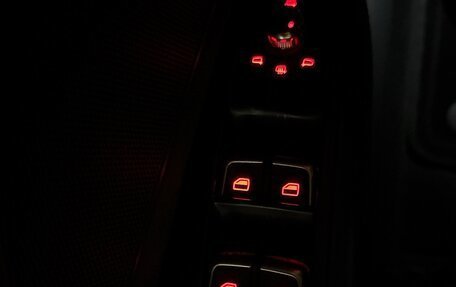 Audi A8, 2011 год, 1 800 000 рублей, 26 фотография