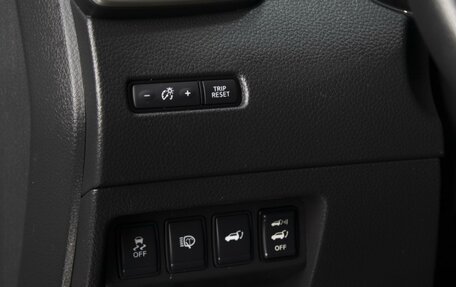 Nissan X-Trail, 2018 год, 2 000 000 рублей, 16 фотография