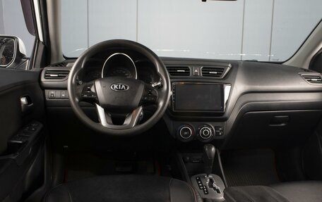 KIA Rio III рестайлинг, 2013 год, 880 000 рублей, 5 фотография
