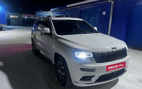 Jeep Grand Cherokee, 2018 год, 4 200 000 рублей, 6 фотография
