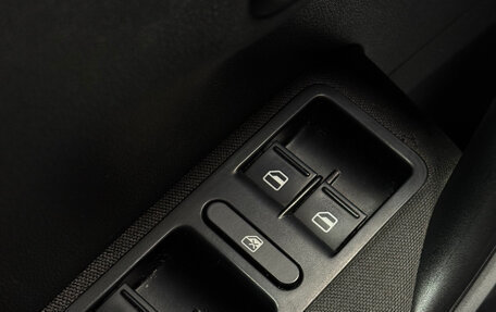 Volkswagen Polo VI (EU Market), 2011 год, 569 000 рублей, 11 фотография