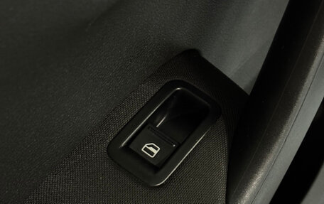 Volkswagen Polo VI (EU Market), 2011 год, 569 000 рублей, 16 фотография