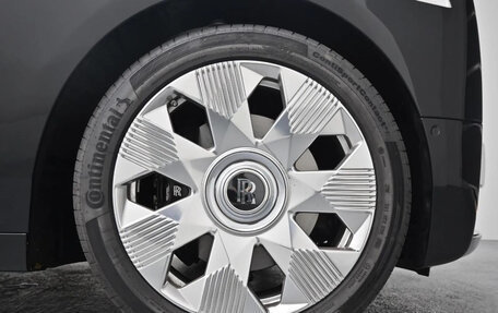 Rolls-Royce Phantom VIII, 2024 год, 70 000 000 рублей, 3 фотография