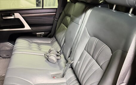 Toyota Land Cruiser 200, 2021 год, 9 000 000 рублей, 9 фотография