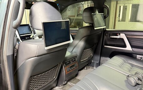 Toyota Land Cruiser 200, 2021 год, 9 000 000 рублей, 10 фотография