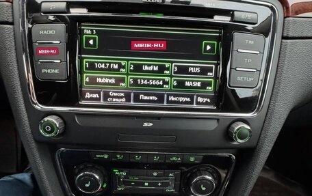 Skoda Superb III рестайлинг, 2012 год, 1 190 000 рублей, 18 фотография