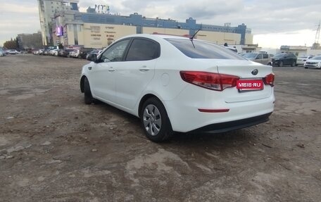 KIA Rio III рестайлинг, 2015 год, 799 999 рублей, 2 фотография