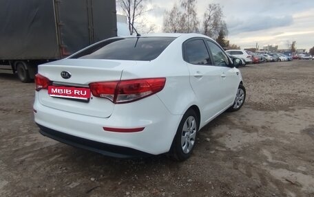 KIA Rio III рестайлинг, 2015 год, 799 999 рублей, 4 фотография