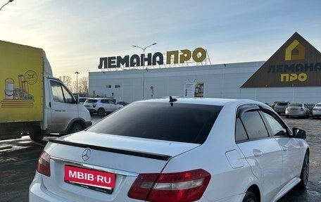 Mercedes-Benz E-Класс, 2009 год, 1 150 000 рублей, 11 фотография