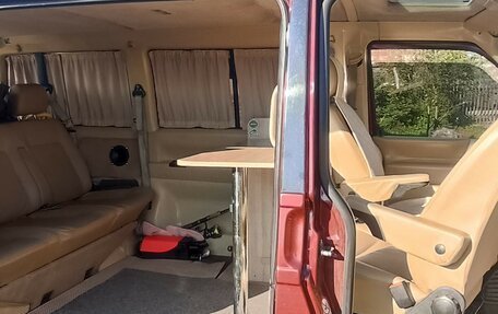 Volkswagen Caravelle T4, 1999 год, 1 200 000 рублей, 4 фотография