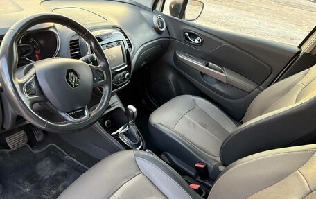 Renault Kaptur I рестайлинг, 2017 год, 1 685 000 рублей, 21 фотография