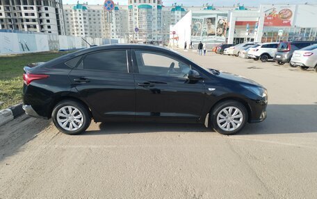 Hyundai Solaris II рестайлинг, 2020 год, 1 700 000 рублей, 9 фотография