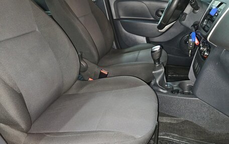 Renault Logan II, 2021 год, 1 035 000 рублей, 11 фотография