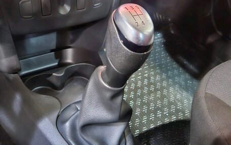 Renault Logan II, 2021 год, 1 035 000 рублей, 14 фотография