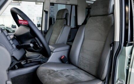 Land Rover Discovery III, 2001 год, 1 500 000 рублей, 16 фотография