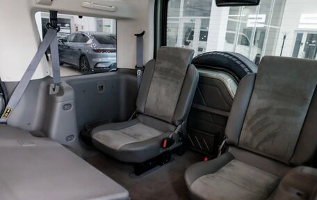 Land Rover Discovery III, 2001 год, 1 500 000 рублей, 30 фотография