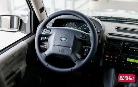 Land Rover Discovery III, 2001 год, 1 500 000 рублей, 20 фотография