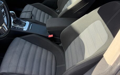 Volkswagen Passat CC I рестайлинг, 2014 год, 1 650 000 рублей, 10 фотография