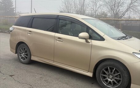 Toyota Wish II, 2013 год, 1 600 000 рублей, 13 фотография