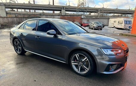 Audi A4, 2019 год, 2 600 000 рублей, 3 фотография