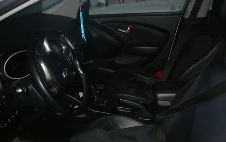 Hyundai ix35 I рестайлинг, 2011 год, 1 050 000 рублей, 5 фотография