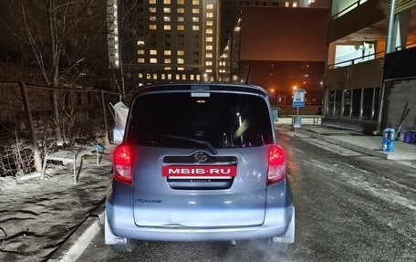 Toyota Ractis I, 2010 год, 575 000 рублей, 4 фотография