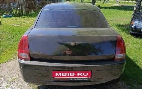 Chrysler 300C II, 2007 год, 850 000 рублей, 9 фотография