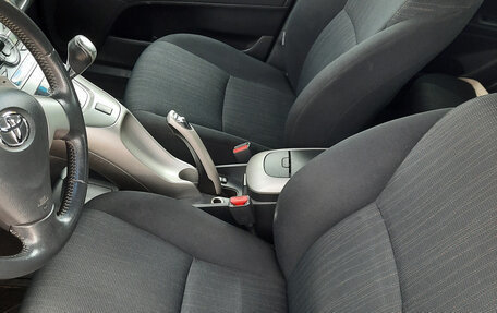 Toyota Auris II, 2009 год, 670 000 рублей, 10 фотография