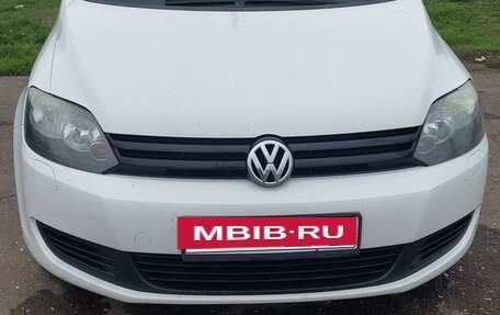 Volkswagen Golf Plus II, 2011 год, 790 000 рублей, 10 фотография