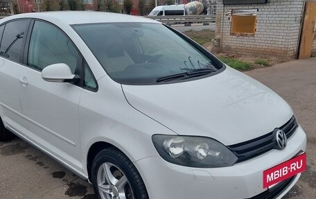 Volkswagen Golf Plus II, 2011 год, 790 000 рублей, 11 фотография