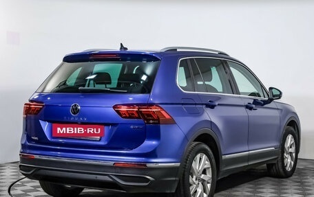 Volkswagen Tiguan II, 2021 год, 2 999 000 рублей, 5 фотография