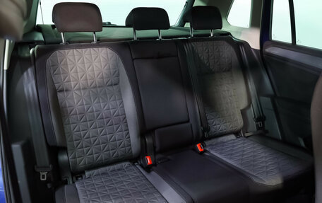 Volkswagen Tiguan II, 2021 год, 2 999 000 рублей, 19 фотография