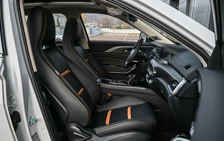 FAW Bestune T77, 2023 год, 2 099 000 рублей, 8 фотография