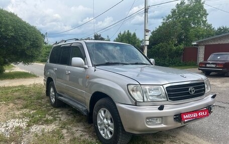 Toyota Land Cruiser 100 рестайлинг 2, 1999 год, 1 350 000 рублей, 2 фотография