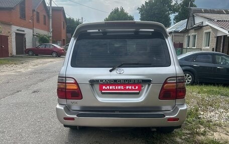 Toyota Land Cruiser 100 рестайлинг 2, 1999 год, 1 350 000 рублей, 4 фотография