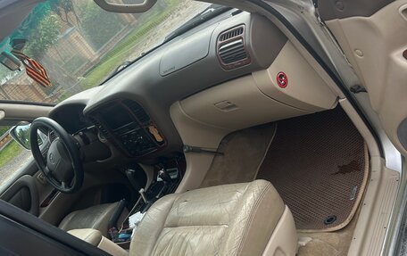 Toyota Land Cruiser 100 рестайлинг 2, 1999 год, 1 350 000 рублей, 8 фотография