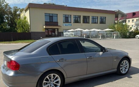 BMW 3 серия, 2008 год, 1 050 000 рублей, 2 фотография